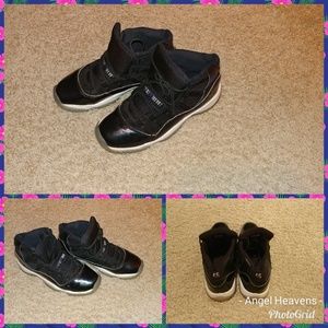 Boys Nike Air Jordan 11 All Black Space Jams